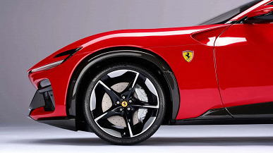 Кроссовер Ferrari Purosangue уменьшили в 8 раз и продают за 15 тыс. долларов. За эти деньги можно купить вполне себе полноразмерную Lada Vesta